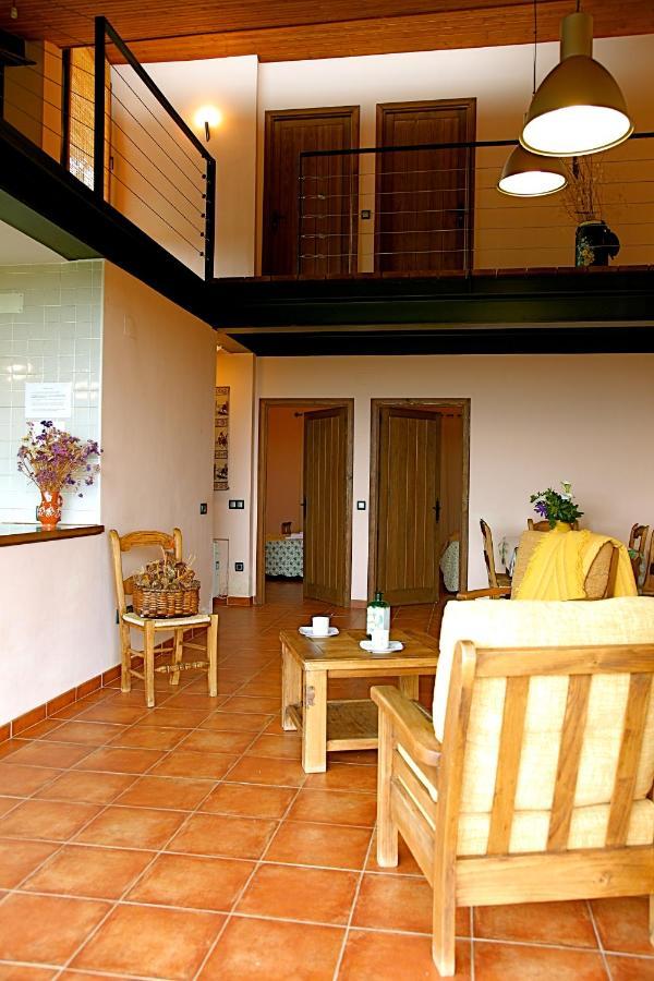 Las Casas De Agapito Poyales Del Hoyo Luaran gambar